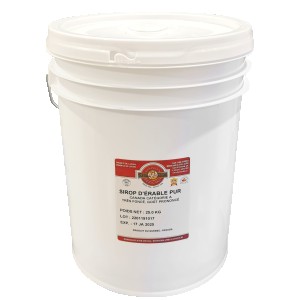 Canada Grade A Very Dark Maple Syrup